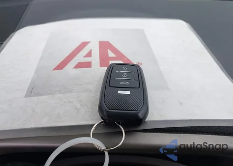 2018 Toyota Rav4 Xle from USA, damaged, VIN 2T3WFREV2JW512132